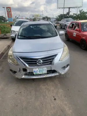 Nissan Primera 2007 Silver