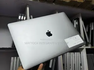 Laptop Apple MacBook Pro 2019 16GB Intel Core i7 SSD 512GB