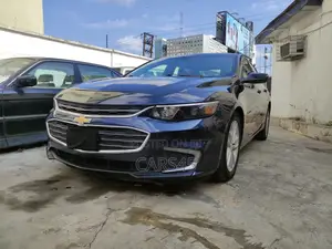 Chevrolet Malibu 2018 Blue