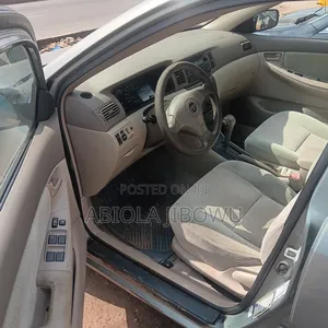 Toyota Camry LE 4dr Sedan (2.5L 4cyl 6AM) 2010 Black
