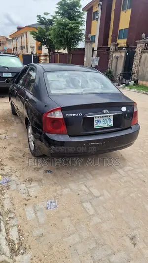 Kia Cerato 2006 Black