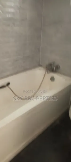 5bdrm Duplex in Furo Ezimora Estate, Lekki Phase 1 for rent