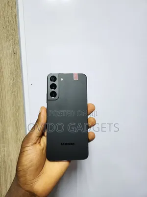 Samsung Galaxy S22+ 5G 256 GB Black