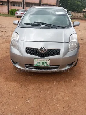 Toyota Yaris 1.0 Eco 2008 Gray