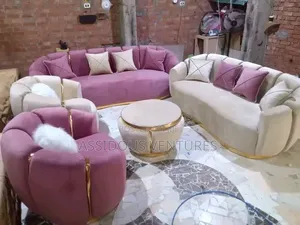 Highly Luxurious Complete Set Home Sofa Chair and Center Table