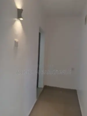 Mini Flat in Berger for rent