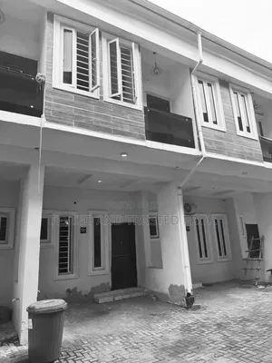 3bdrm Townhouse / Terrace in Harris Drive, Ikota for rent