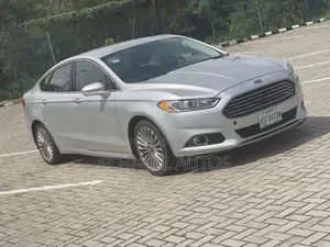 Ford Fusion Titanium 2013 Silver