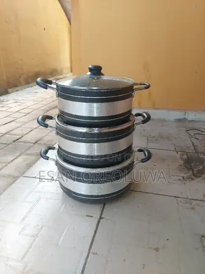 3 Used Pots