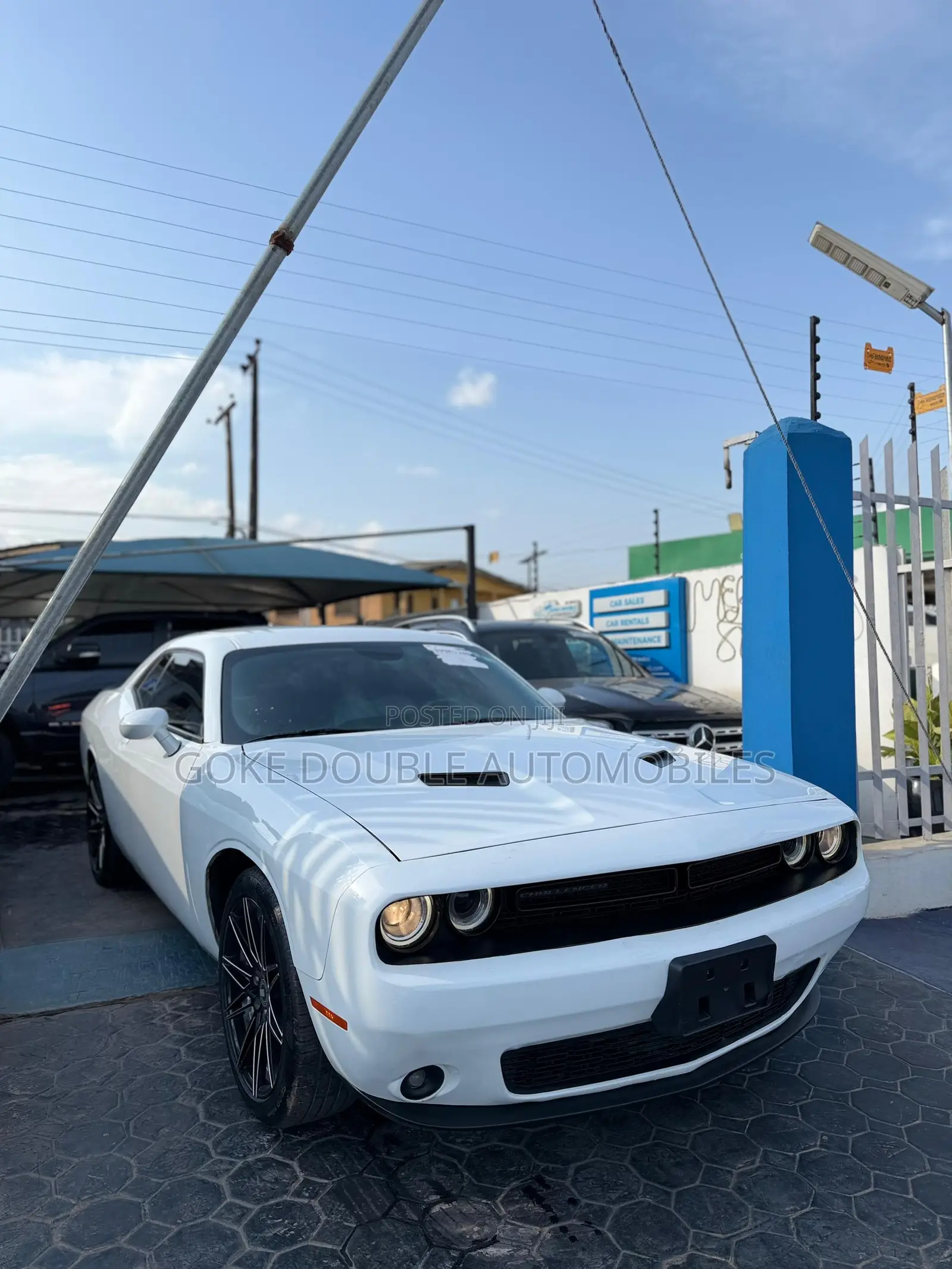 Dodge Challenger 2018 White