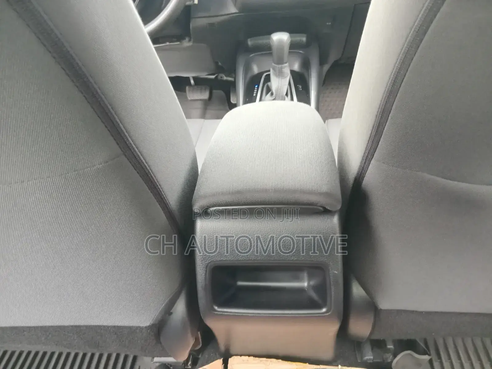 Toyota Corolla LE 2021 Blue