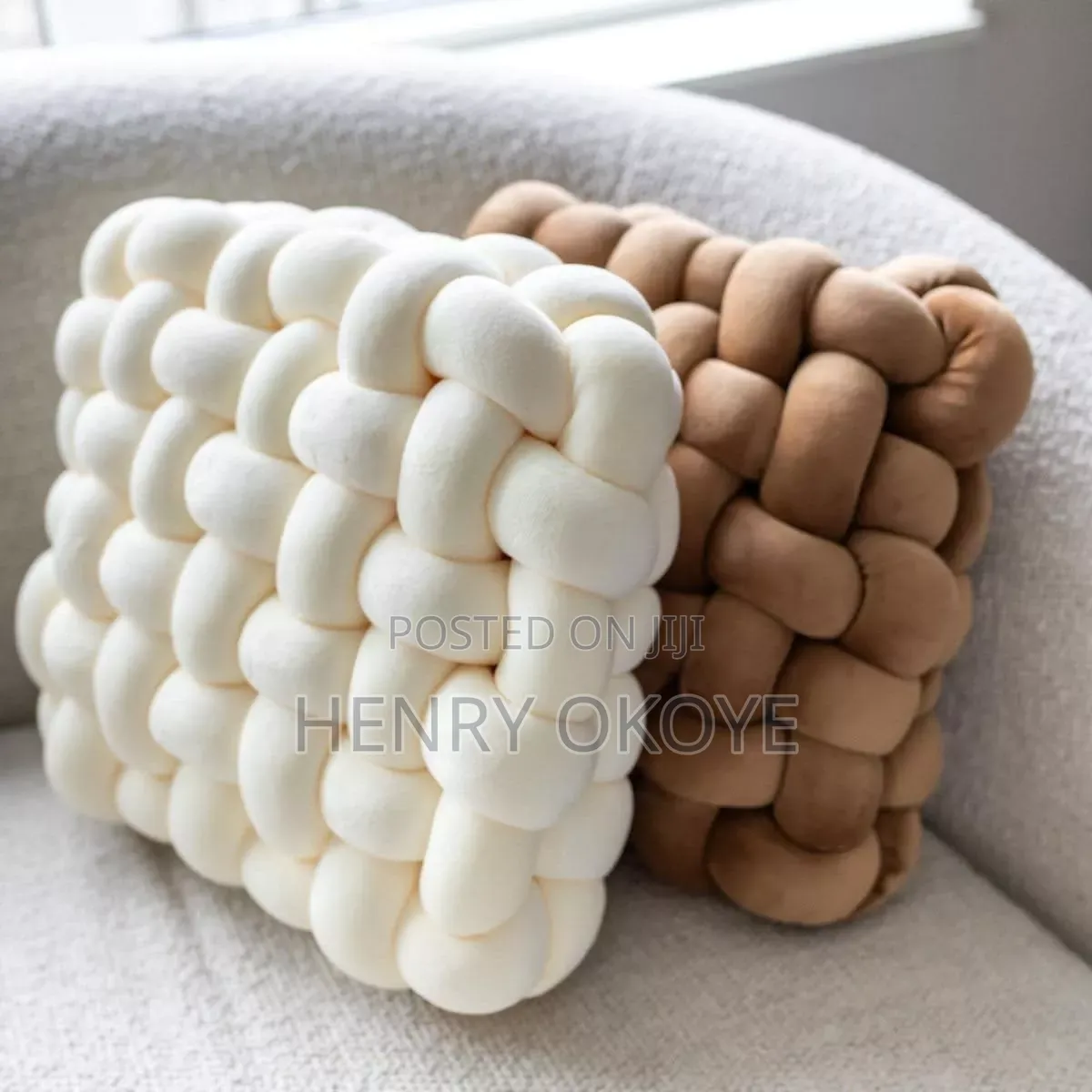 Moving Pillows for U