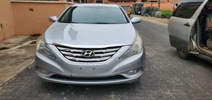 Hyundai Sonata GLS Sedan FWD (2.4L 4cyl 6A) 2013 Silver