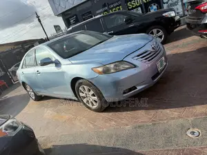 Toyota Camry XLE 4dr Sedan (2.4 4cyl 5A) 2008 Blue