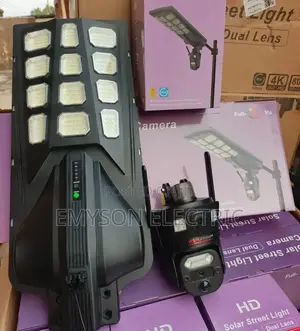 800 Watts Solar Street Light With CCTV Camera