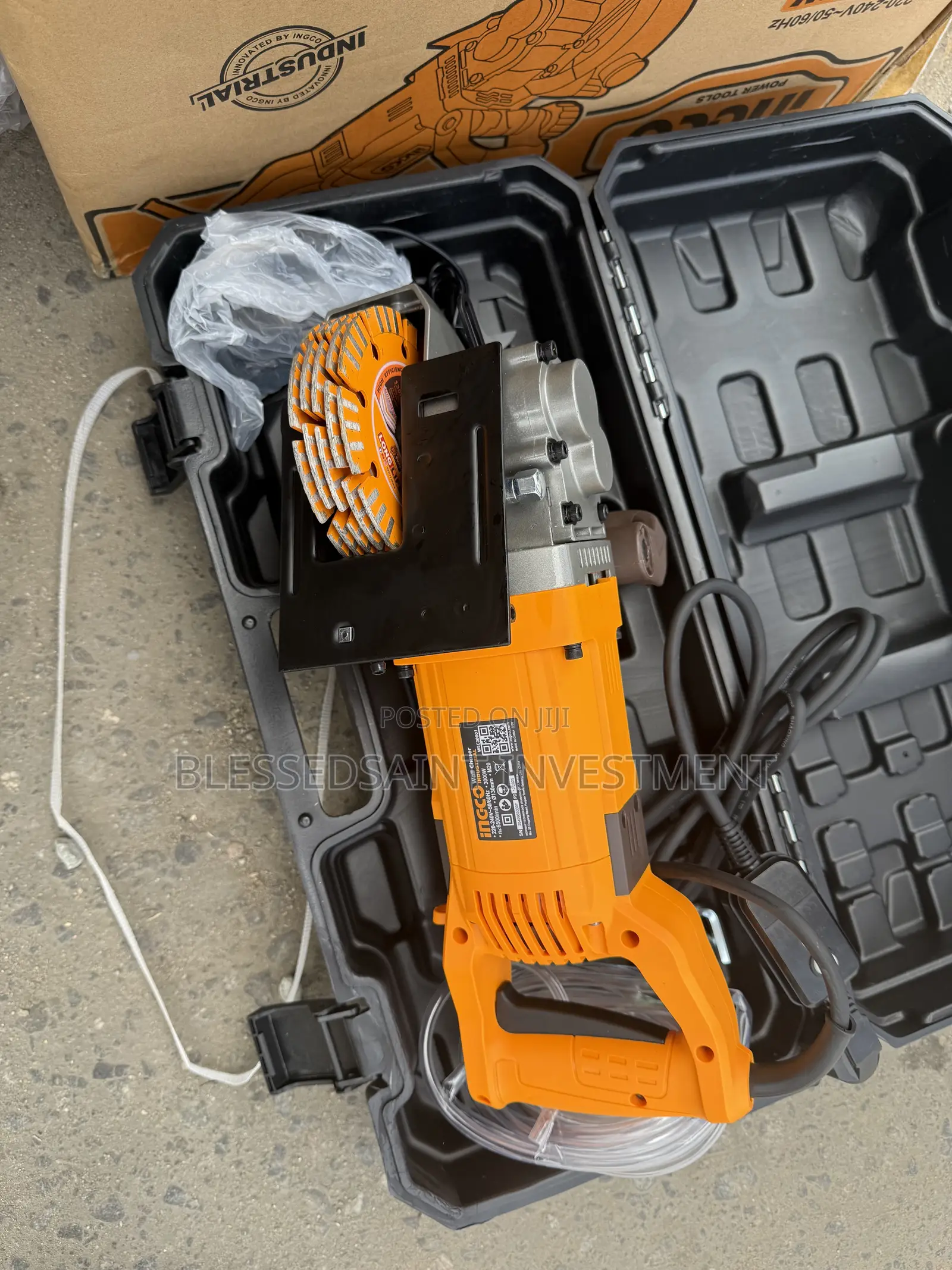 Ingco Wall Chaser 3000w