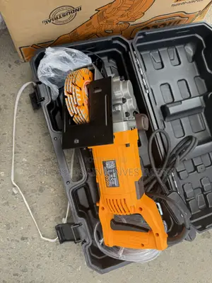 Ingco Wall Chaser 3000w