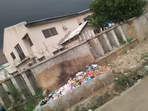 5bdrm Duplex in Gwarinpa Estate 1St, Bunkoro for sale