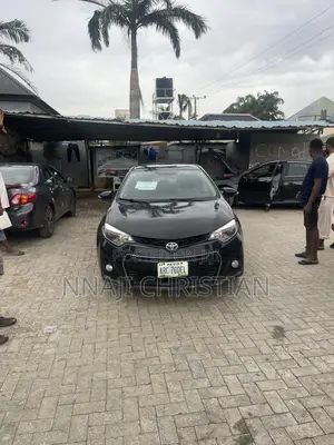 Toyota Corolla 2014 Black