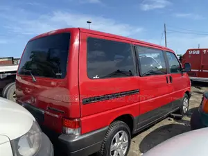 Volkswagen Transporter 2005 Red