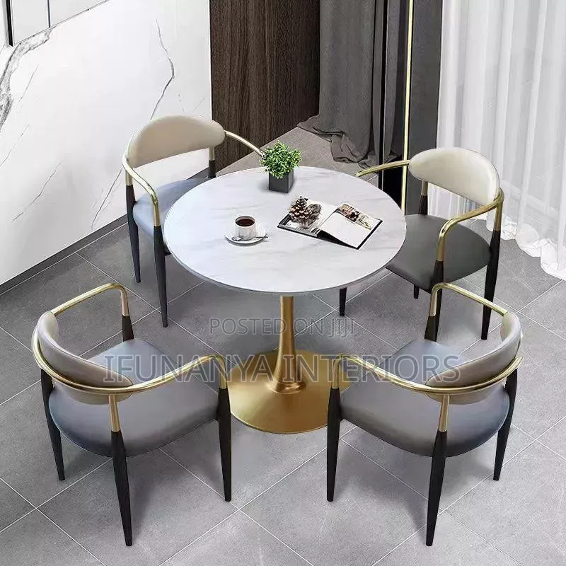Dining Set by 4