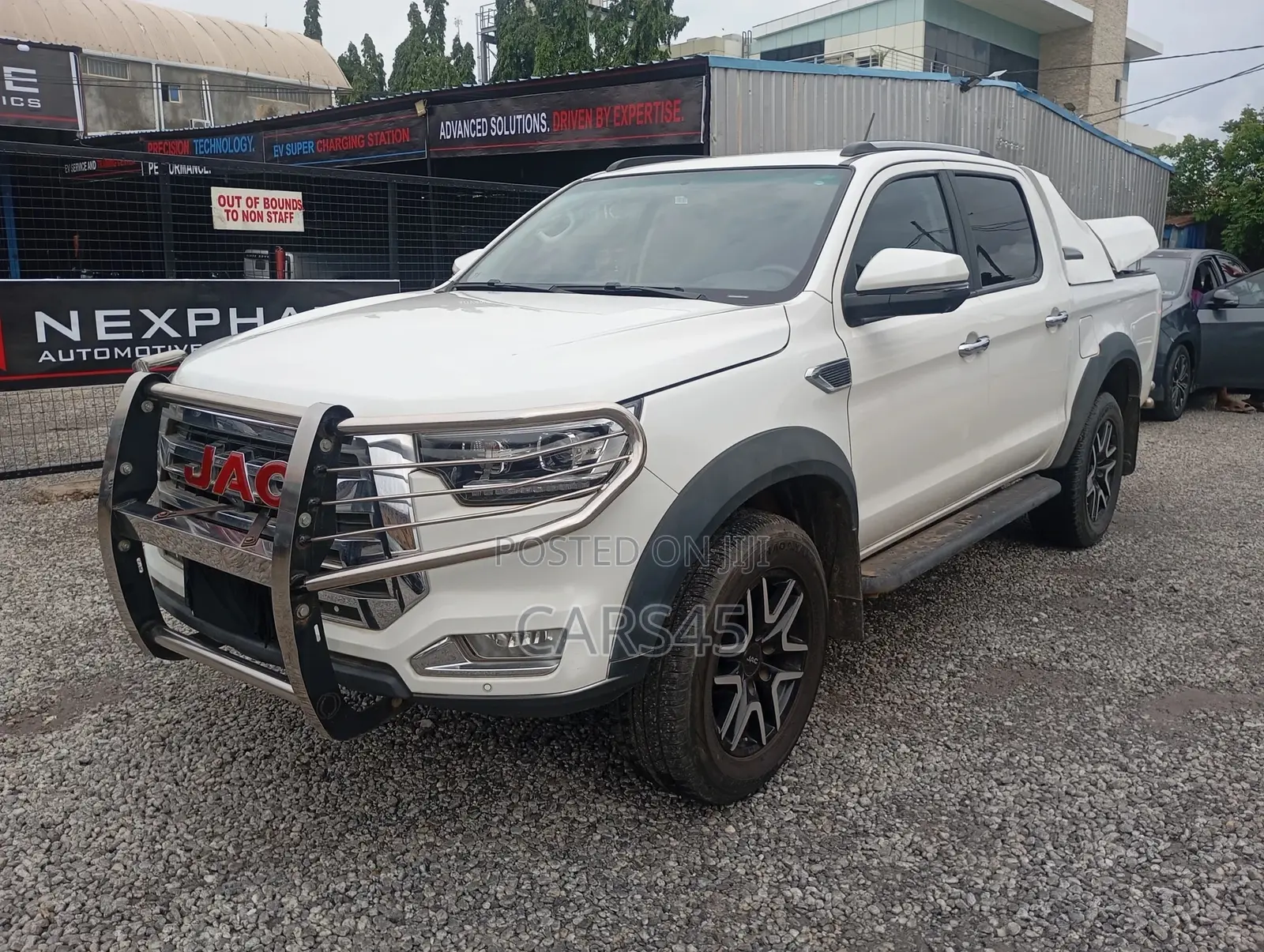 JAC T6 2016 White