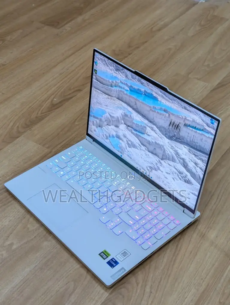 Laptop Lenovo Legion 7 32GB Intel Core i9 SSD 1T