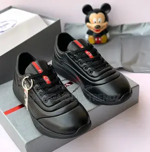 Zara Premium Casual Leather Sneakers
