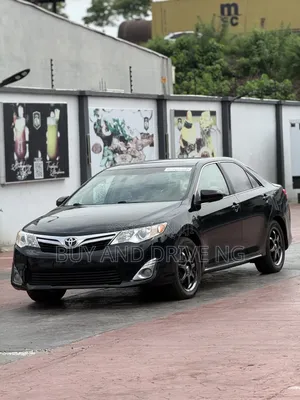 Toyota Camry XLE V6 4dr Sedan (3.5L 6cyl 6A) 2012 Black