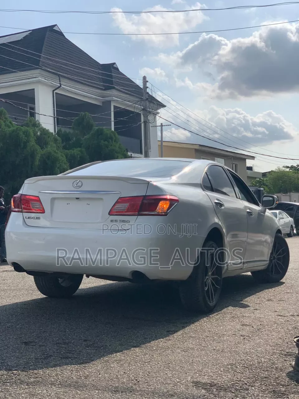 Lexus ES 2012 White
