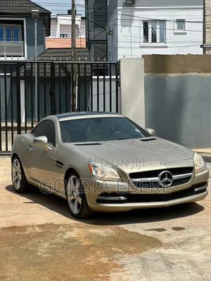 Mercedes-Benz SLK-Class 2011 Gold