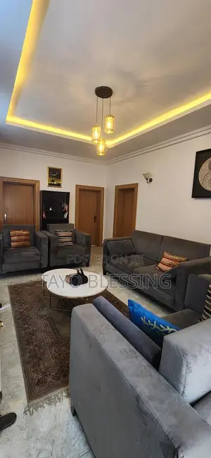 Luxury Furnished One-Bedroom Apartment Apo,