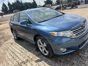 Toyota Venza V6 AWD 2010 Blue