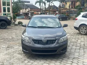 Toyota Corolla LE 4dr Sedan (1.8L 4cyl 4A) 2010 Gray