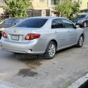 Toyota Corolla 2009 Silver