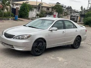 Toyota Camry 2006 Silver