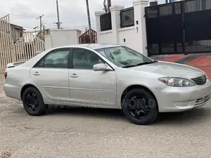 Toyota Camry 2006 Silver