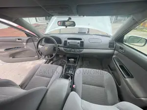 Toyota Camry 2006 Silver
