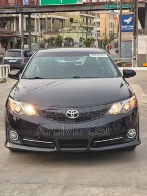 Toyota Camry SE 4dr Sedan (2.5L 4cyl 6A) 2013 Black