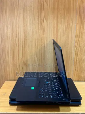 Laptop Dell Latitude 14 E7470 8GB Intel Core i5 SSD 256GB