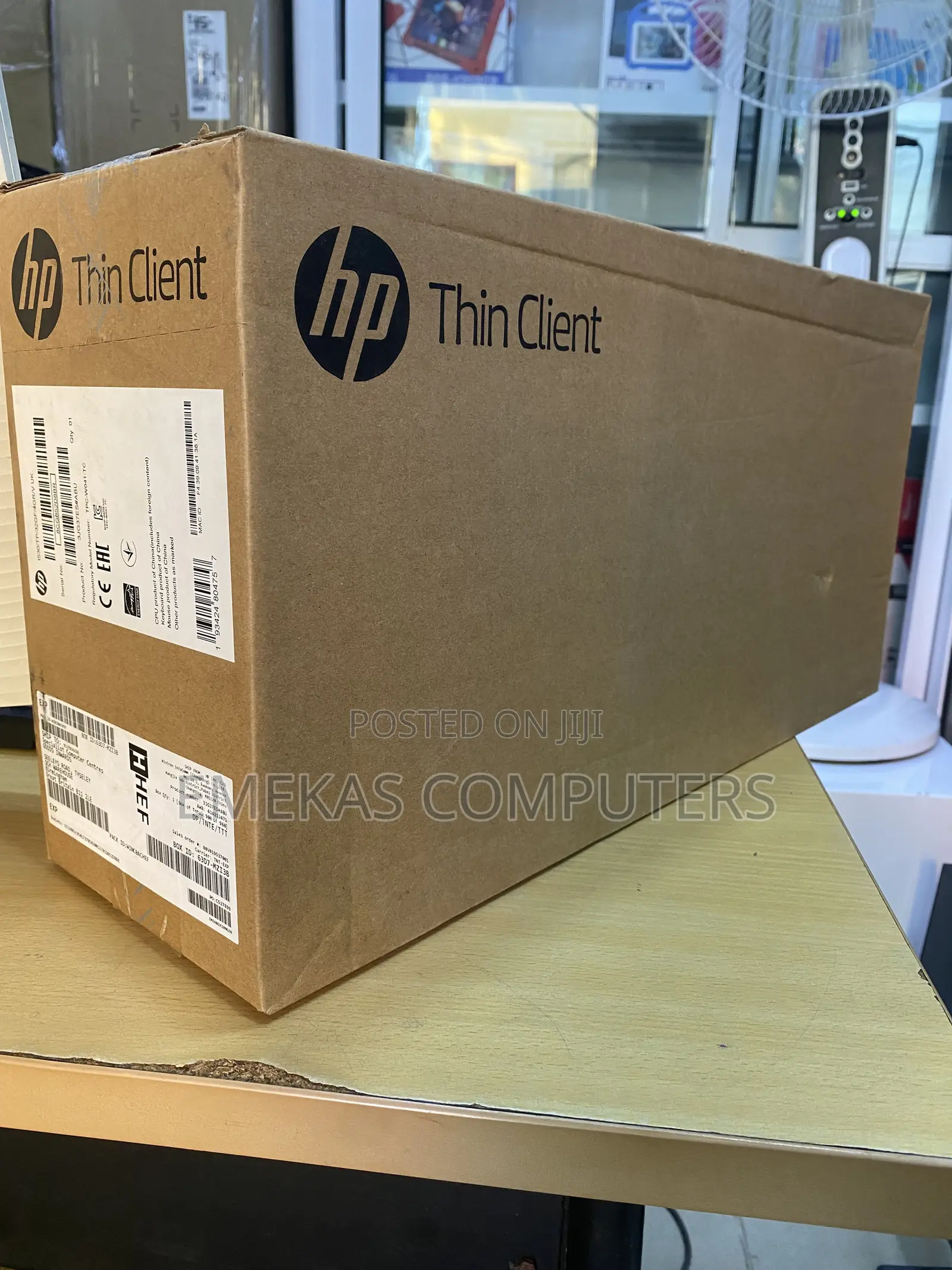 New Desktop Computer HP t530 4GB AMD SSD 32GB