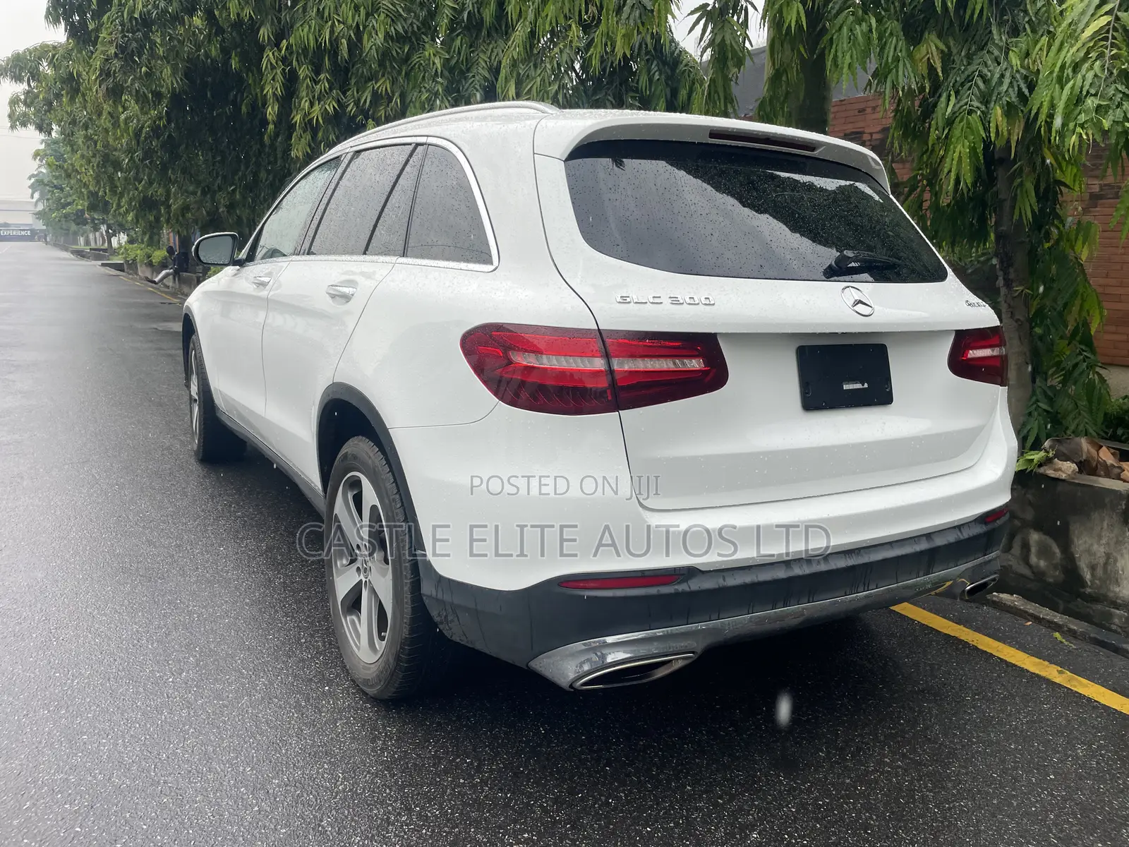 Mercedes-Benz GLC-Class 2017 White