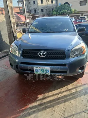 Toyota RAV4 1.8 2007 Blue