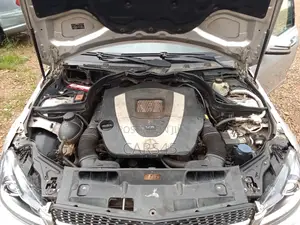 Mercedes-Benz C300 2012 Silver