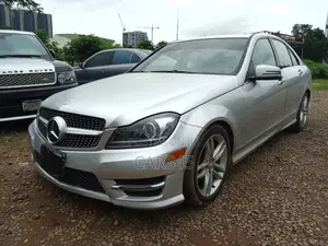 Mercedes-Benz C300 2012 Silver