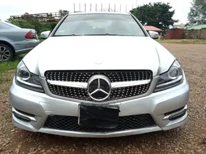 Mercedes-Benz C300 2012 Silver