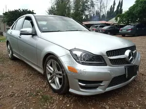 Mercedes-Benz C300 2012 Silver