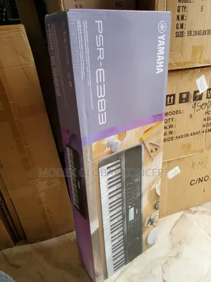 PSR E383 Keyboard
