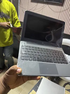 New Laptop HP Stream 11 Pro G4 EE 4GB Intel SSD 60GB
