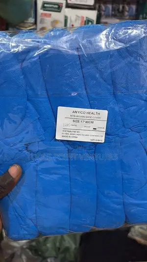 Disposable Shoe Cover. Non Woven